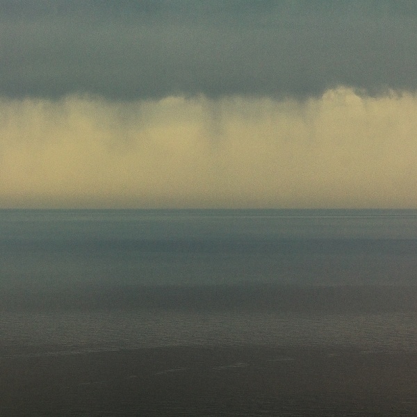 two halves #twohalves #foto #photography #art #horizon