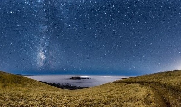 Modern Sky by Toby Harriman #inspiration #photography #landscape