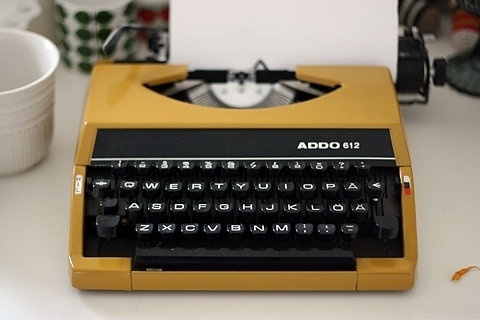 FFFFOUND! #design #color #yellow #industrial #vintage #typewriter
