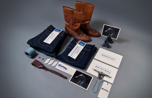 Brooney Jeanswear on Behance #collaterall #collateral #logo #boots #jeans