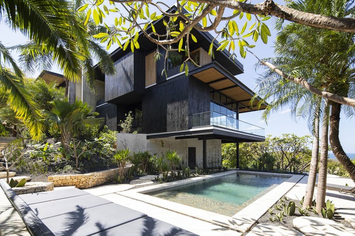 Charred Timber House Frames Views of the Pacific Ocean in Costa Rica