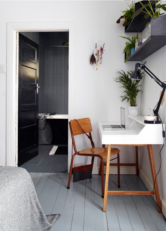 small, dark and dreamy / sfgirlbybay #interior #design #decor #deco #decoration