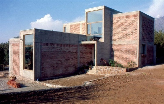 Casa para escultora Alejandro Aravena #architecture