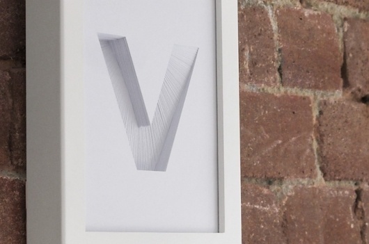 Google Image Result for http://monomoda.com/wp-content/uploads/2010/10/v1.jpg #sculpture #paper