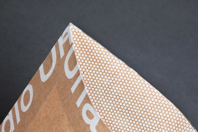 studio una graphic design branding logotype corporate identity germany mindsparkle mag designblog cardboard brown silk screen printing print