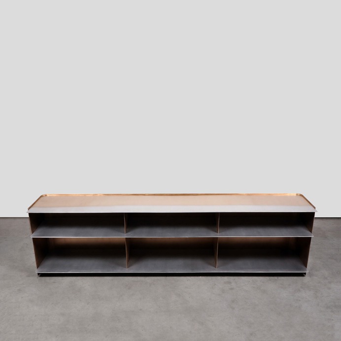 Console 230 by Marcin Rusak Manufacture