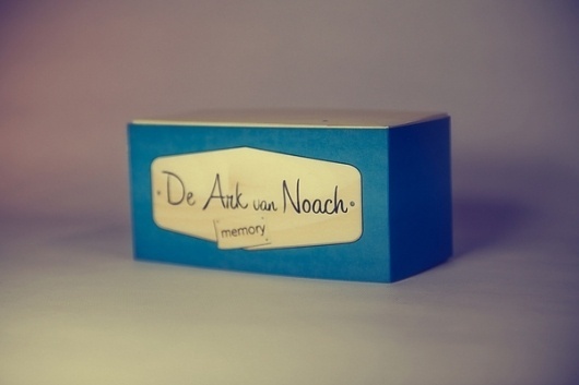 Noah's Ark memory game on the Behance Network #design #packaging #wood #game #vinyl #children #play #fun #memory