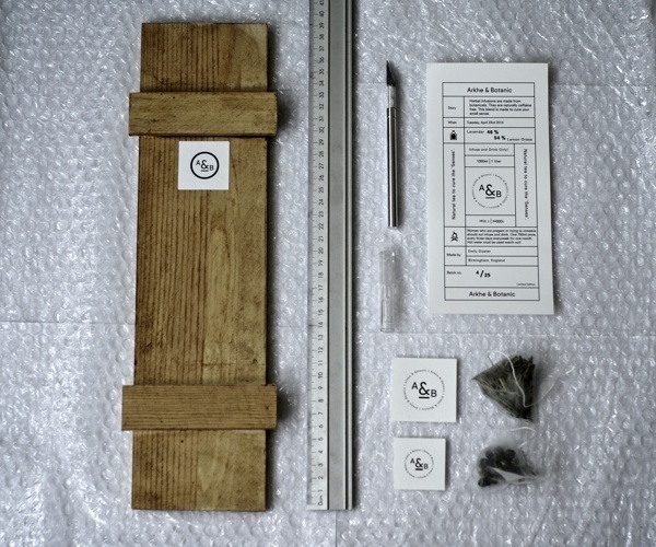 ARKHE暨植物园 #inspiration #logos #branding #packaging #design #botanic #wood #boxes #bottles #posters #tea #graphics