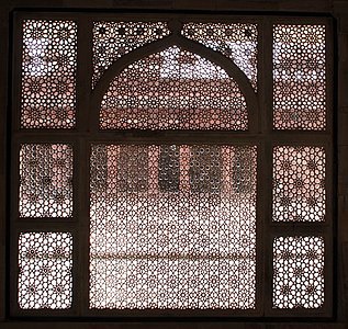 317px-Salim_Chishti_Tomb-2.jpg (317×300)