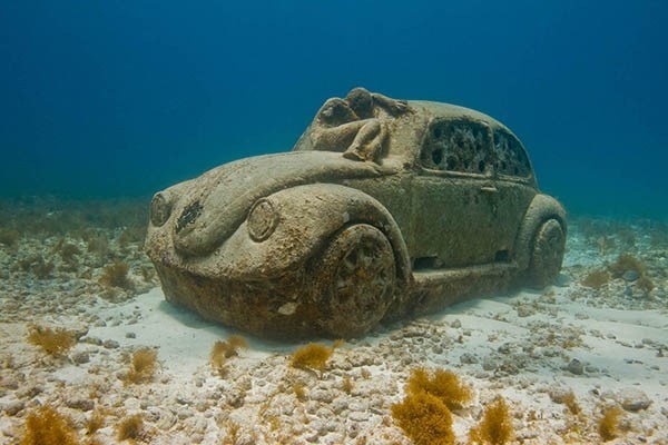 The Spectacular Underwater Museum in Cancun, Mexico #MUSA #Underwater #Cancun #IslaMujeres