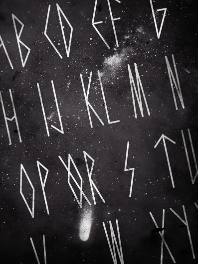VE FREE FONTS on Typography Served #white #black #geometric #space #and #type #typography