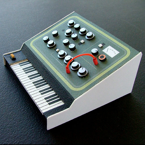 Analogue Miniature 5