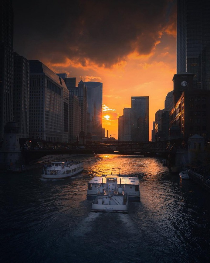 Moody and Cinematic Street Photography by Daniel Kraken