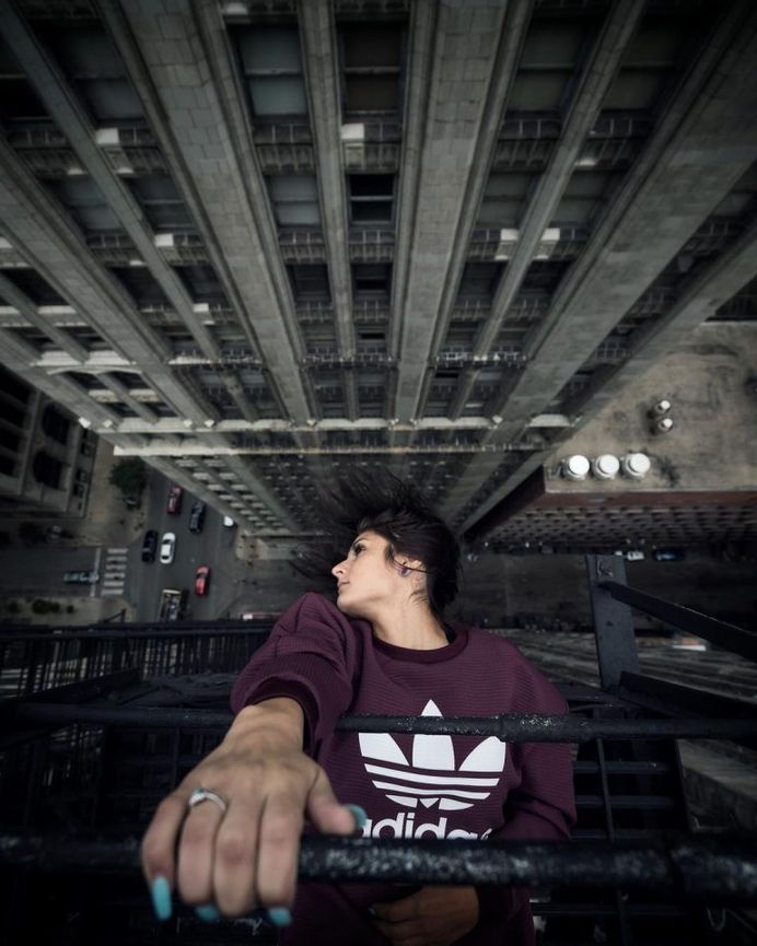 Rooftop Views of Chicago: Fabulous Portrait Photography by Mike Kremel