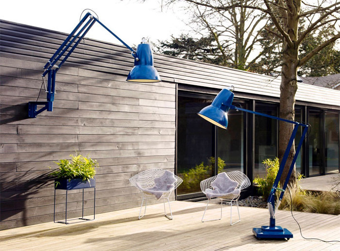 Giant Outdoor Collection by Anglepoise - #lamp, #design, #lighting, #productdesign, #industrialdesign, #objects,