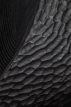 leManoosh collates trends and top notch inspiration for Industrial Designers, Graphic Designers, Architects and all creatives who love Design.