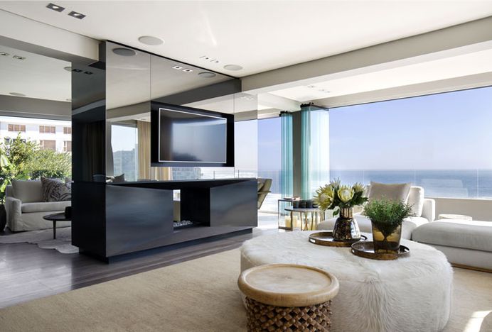 Luxury Holiday Retreat by ARRCC - InteriorZine