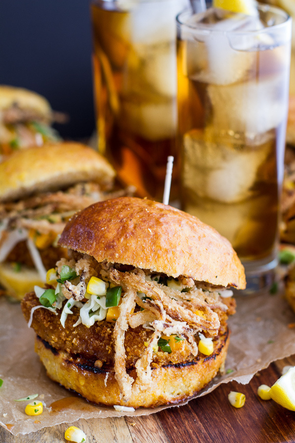 Oven-Fried Cheese Sliders w/Jalapeño Cheddar Corn Slaw + Crispy Onions. Sliders, Crispy onions, Jalapeno Cheddar Corn Slaw, #burger