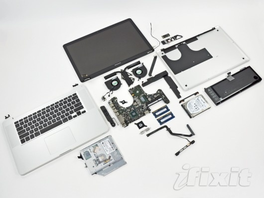 AppleInsider | Teardown of Apple's 15-inch MacBook Pro finds large Thunderbolt chip #apple #design