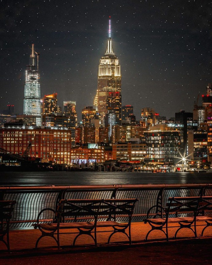 Stunning Street Photos of New York City by Sidney Chua
