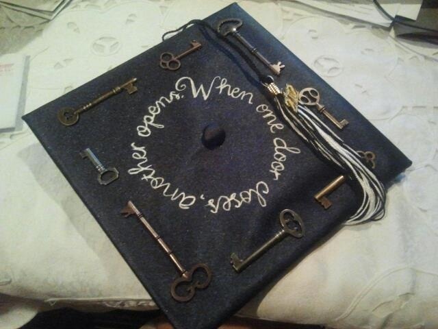 Awesome Graduation Cap Decoration Ideas #decor #school #student #graduate