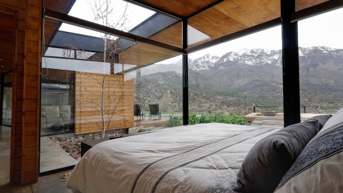 Each room of this house communicate with a terrace: Casa San Esteban