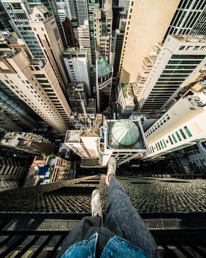 #discoverhongkong: Creative Rooftop Photography by Shmolech Wong