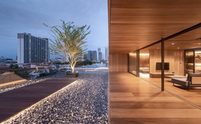 Rooftop House in Chatuchak, Bangkok / WARchitect