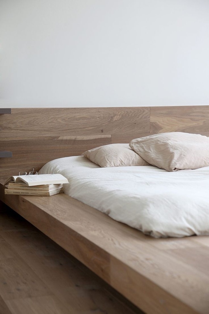 Lycabettus Penthouse by Esé Studio. #wood #bedframe #minimalism