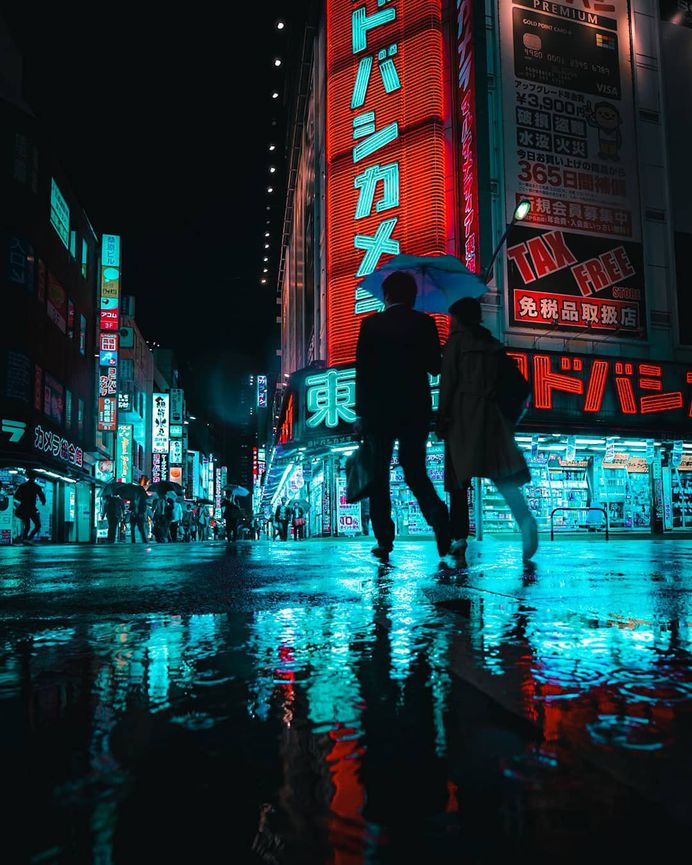 Stunning Cyberpunk Street Photography by Teemu Jarvinen