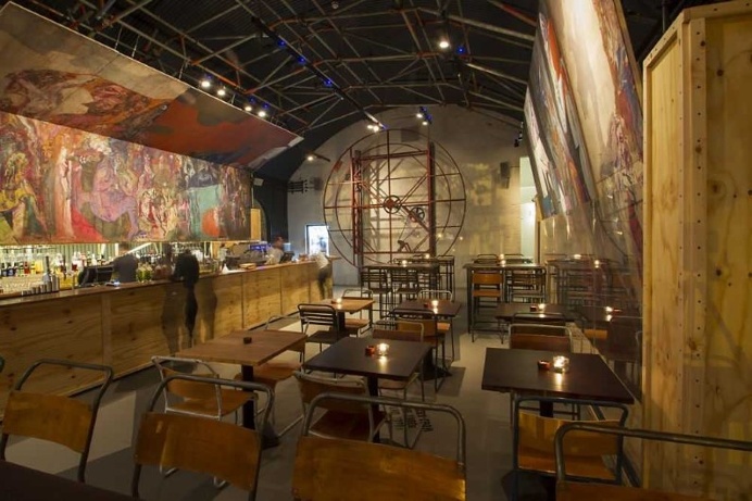 Topolski Bar: celebrates the art of Feliks Topolski