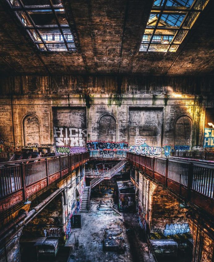 Abandoned Buildings Across America: Photography by Jayson Cassidy