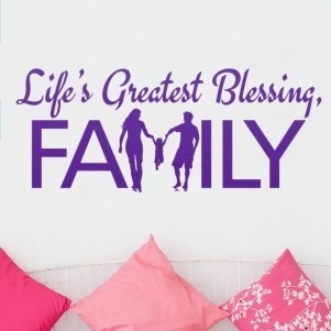 What a great wall quote! Life's greatest blessing, family. This would look great in the living room. Wall decal from http://cozywallart.c #wall #quotes