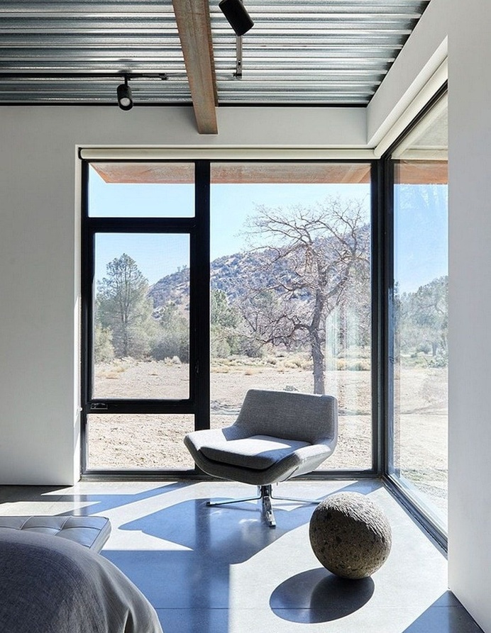 Sawmill Retreat by Olson Kundig Architects 6