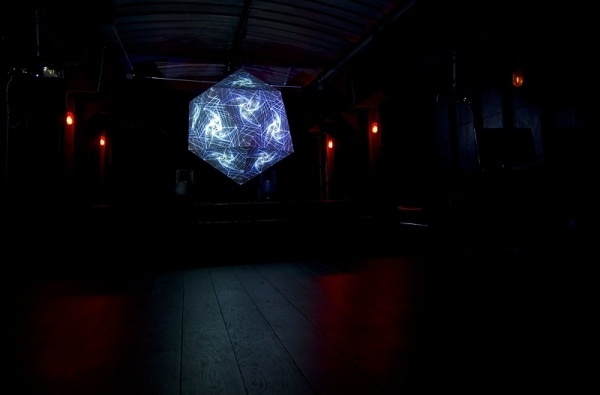 O B J E K T : SHIFT SAVE #spiritual #ocean #sculpture #save #installation #geometric #space #shift #cult #art #polygonal #cameokid #light