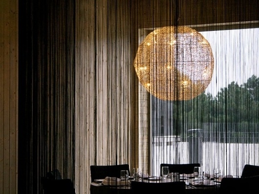 all in one / Restaurante Rio Grill Viseu 2010 www.artspazios.pt #design #architecture #artspazios #restaurant