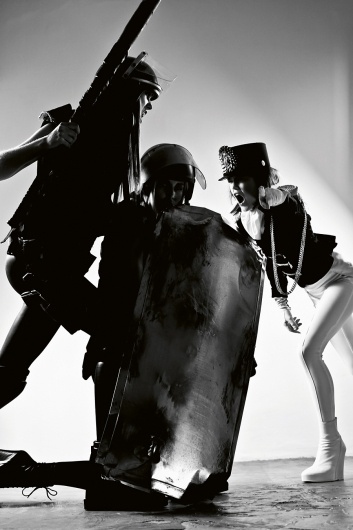 REVS magazine » IN PRINT PREVIEW / BATTLE #in #print #previewbattle #photography #fashion