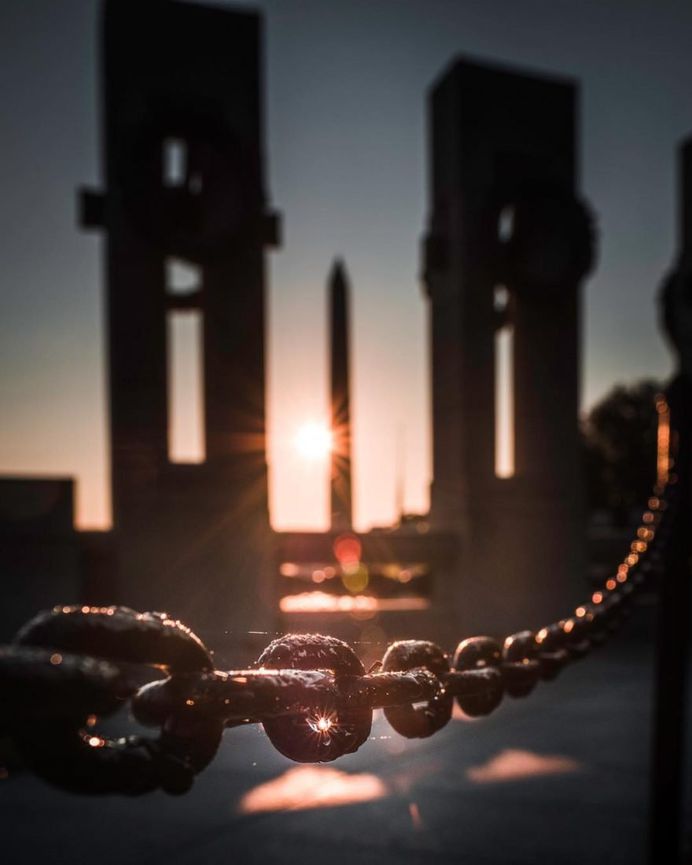#streetleaks: Striking Street Photography by Steven Schulz