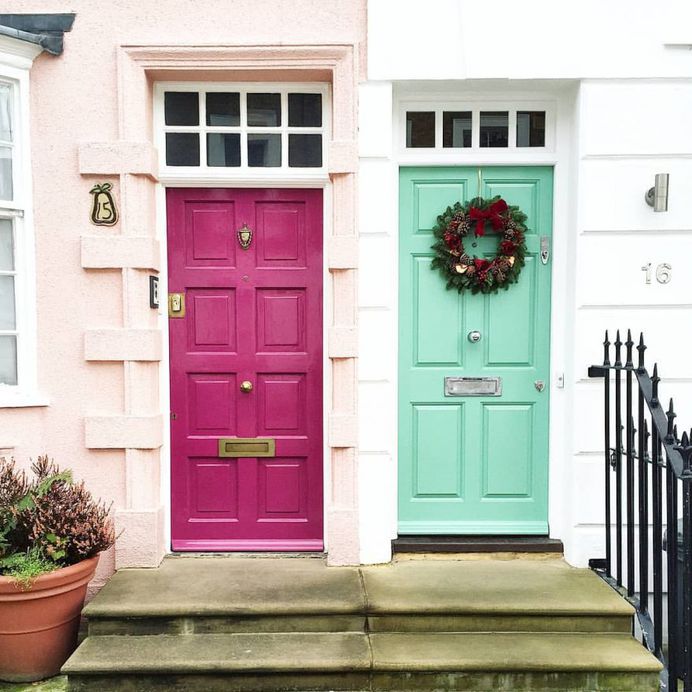 Instagram Account Shares Amazing Photos of The Doors of London