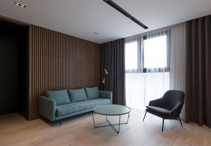 Residential Remodeling by Flat6 Architects - InteriorZine