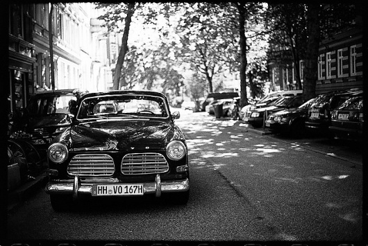 Untitled | Flickr - Photo Sharing! #white #meisinger #photograph #black #simon #and