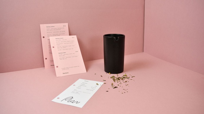 Plan Cafe Branding - Mindsparkle Mag PLAN is a coffee shop and a café bar in Poznań, Poland. Founded by Aleksandra Popiołek & Michał Oziewicz, PLAN quickly became a recognisable and likeable coffee spot in the city. #logo #photography #identity #branding #design #color #photography #graphic #design #gallery #blog #project #mindsparkle #mag #beautiful #portfolio #designer