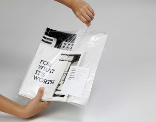 MINIMAL ME #plastic #design #graphic #book