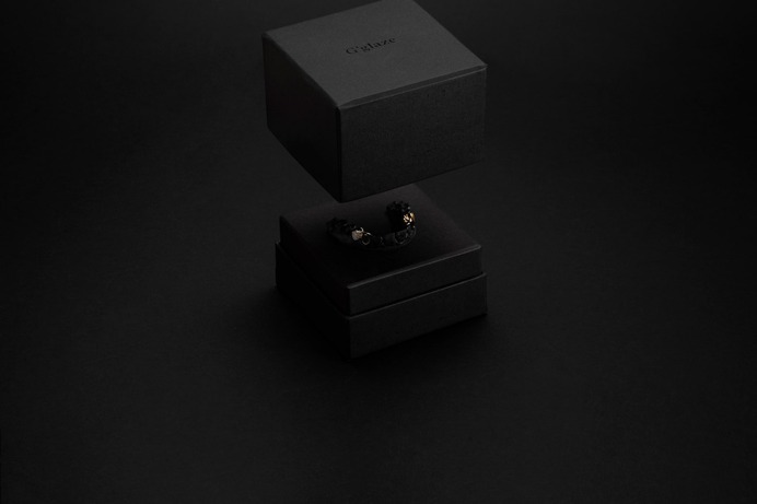 G'glaze Branding - Mindsparkle Mag G'glaze is a young and bold jewelry brand based in St. Petersburg, Russia. The jewelers and dentists team has come together to create something new in the Russian jewelry industry. #logo #packaging #identity #branding #design #color #photography #graphic #design #gallery #blog #project #mindsparkle #mag #beautiful #portfolio #designer