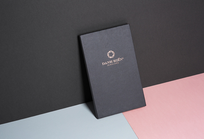Danh Hien Jewelers jewelry branding corporate design diamond beautiful minimal design inspiration mindsparkle mag www.mindsparklemag.com