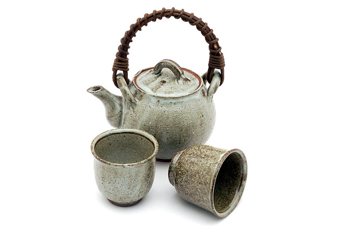 Hayiu tea set. #wabisabi #japanesedesign #ceramics #minimal