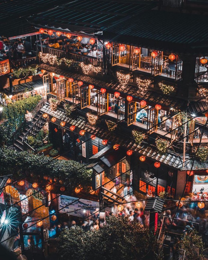 Creative Urban and Street Photography by Nicholas Ku
