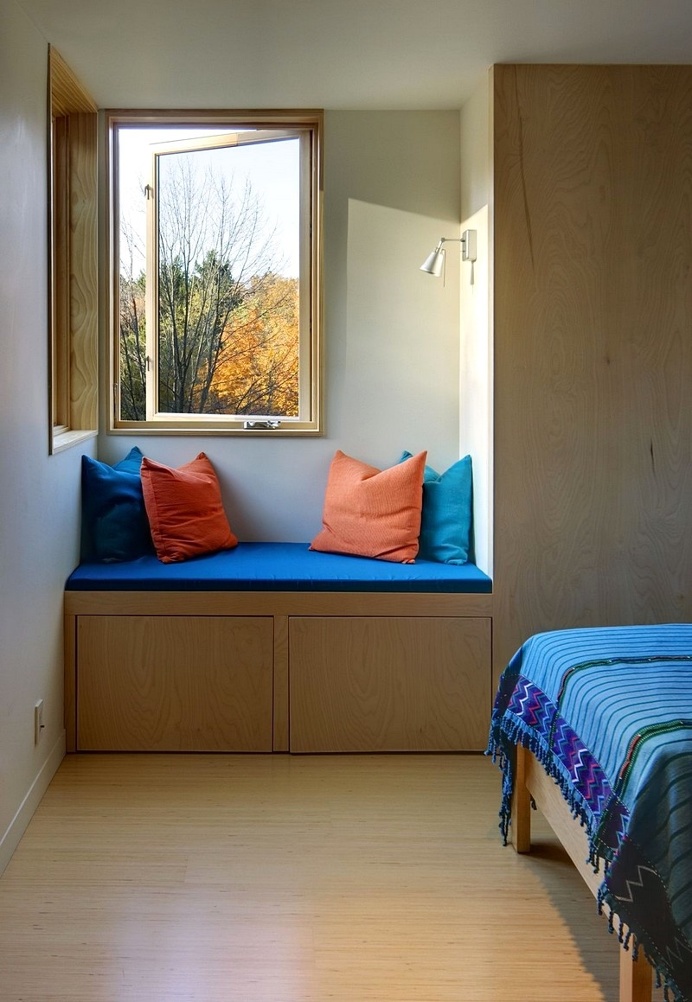 Tower House – Sustainable Retreat by Prentiss Balance Wickline Architects
