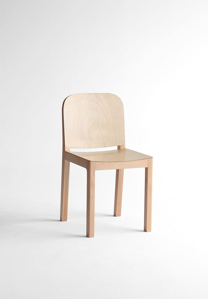 Gyeol Chair by Jungmo Yang
